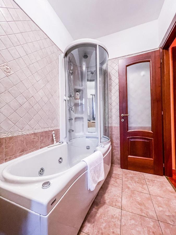 Myhouse Inn Racconigi - Affitti Brevi Italia Torino Eksteriør bilde